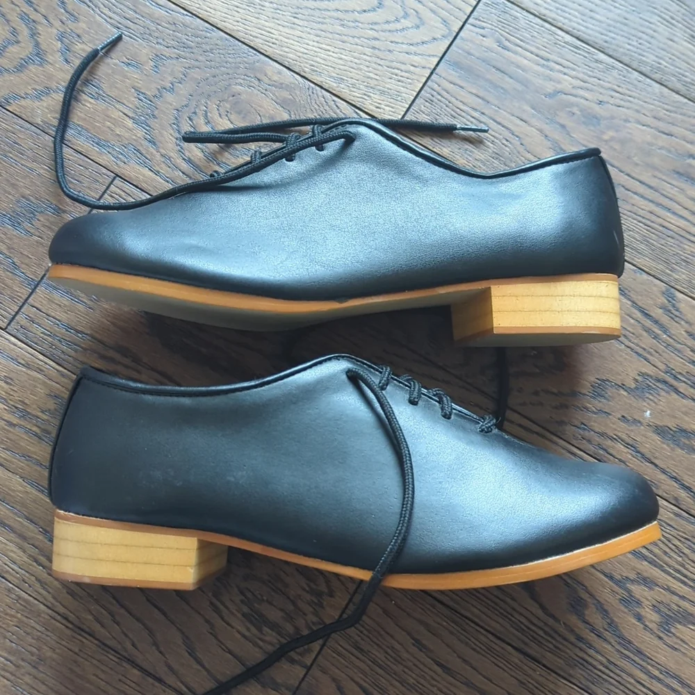 Black dance shoes - Picture 2 of 4